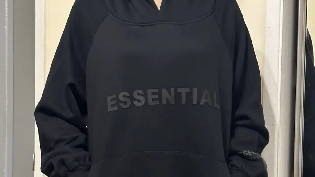 Essential Hoodie